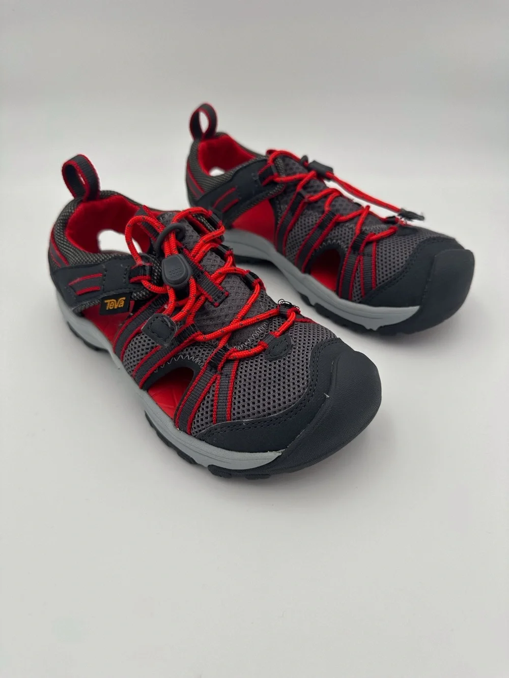 TEVA Manatee Red Children’s Sandals Size 13 Water and Hiking Shoes